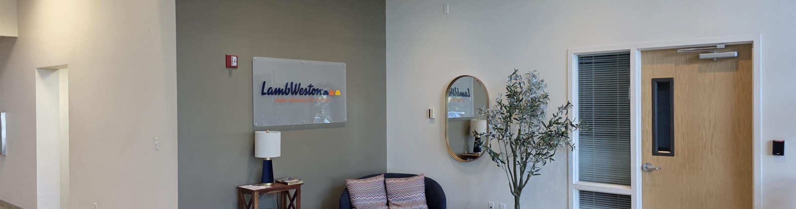 Center Parkway, Kennewick, Washington, 0 , 0 ,75 BathroomsBathrooms,Commercial,For Sale,Center Parkway,0,286837