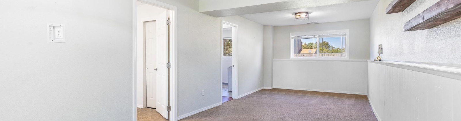 13th Ave, Kennewick, Washington 99338, 4 Bedrooms Bedrooms, 0 ,2 BathroomsBathrooms,Houses,For Sale,13th Ave,0,286844