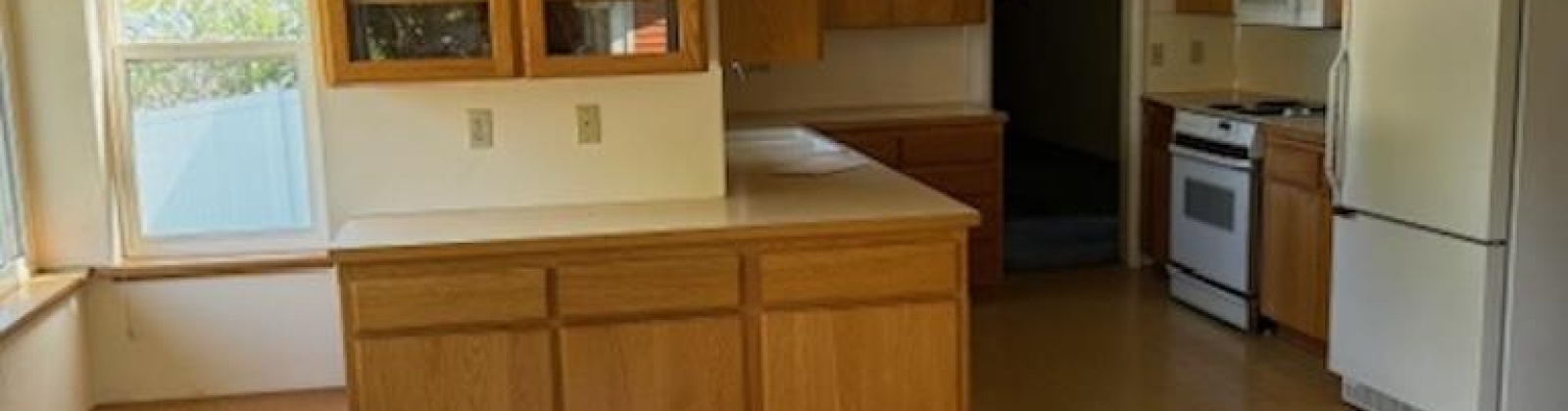 Vine Ave., Sunnyside, Washington 98944, 4 Bedrooms Bedrooms, 0 ,2 BathroomsBathrooms,Houses,For Sale,Vine Ave.,0,286841