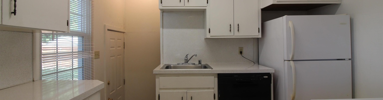 Symons Avenue, Richland, Washington 99352, 2 Bedrooms Bedrooms, 0 ,1 BathroomBathrooms,Multi-family,For Rent,Symons Avenue,0,286871