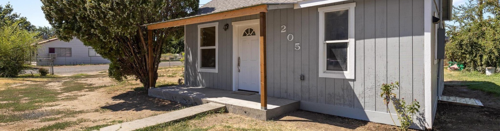 4th Ave, Mabton, Washington 98935, 2 Bedrooms Bedrooms, 0 ,1 BathroomBathrooms,Houses,For Sale,4th Ave,0,286854