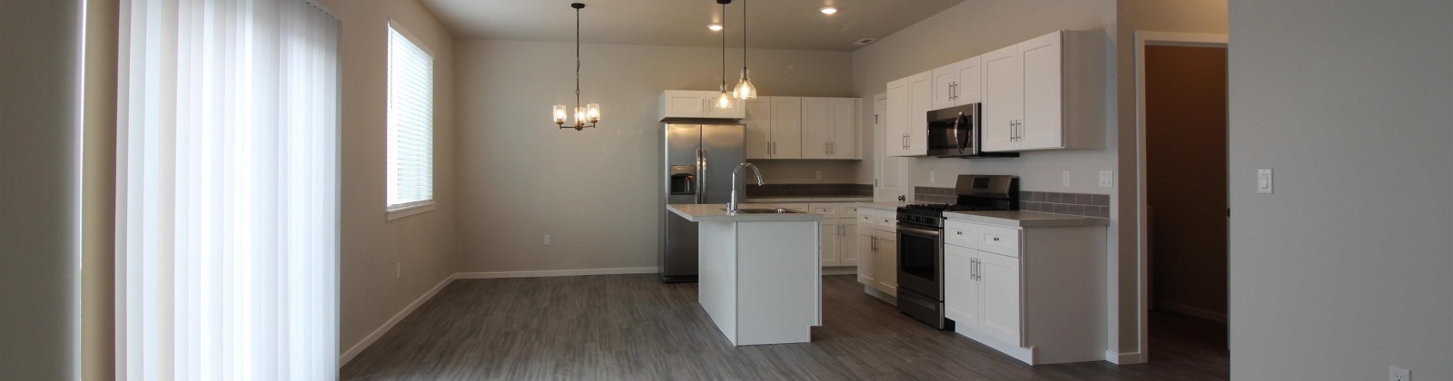 Remington Drive, Pasco, Washington 99301, 3 Bedrooms Bedrooms, 0 ,3 BathroomsBathrooms,Condos/townhomes,For Rent,Remington Drive,0,286861