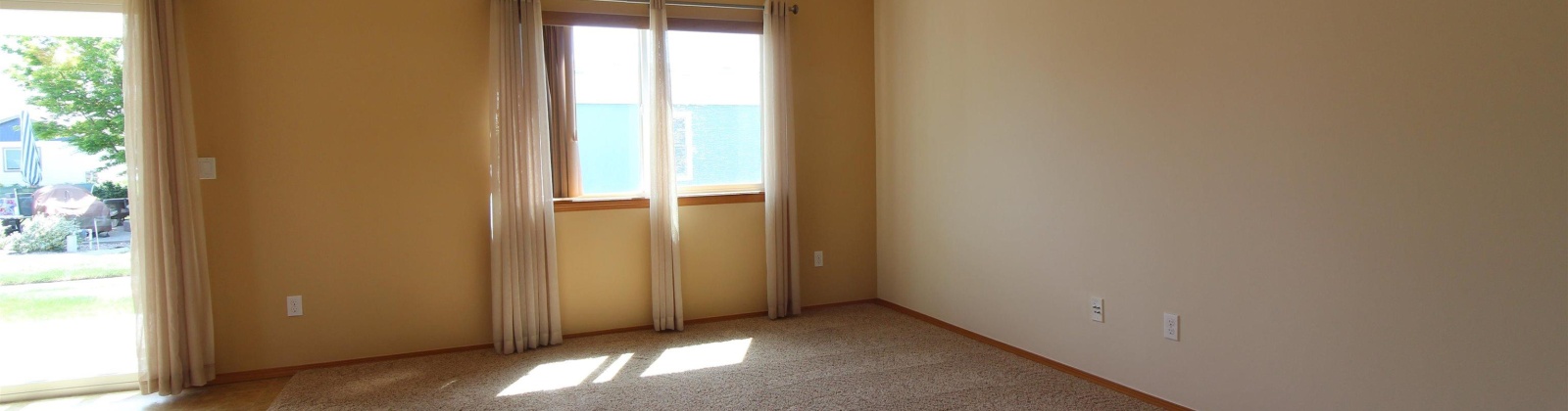 Larkspur Drive, Richland, Washington 99352, 3 Bedrooms Bedrooms, 0 ,2 BathroomsBathrooms,Houses,For Rent,Larkspur Drive,0,286869