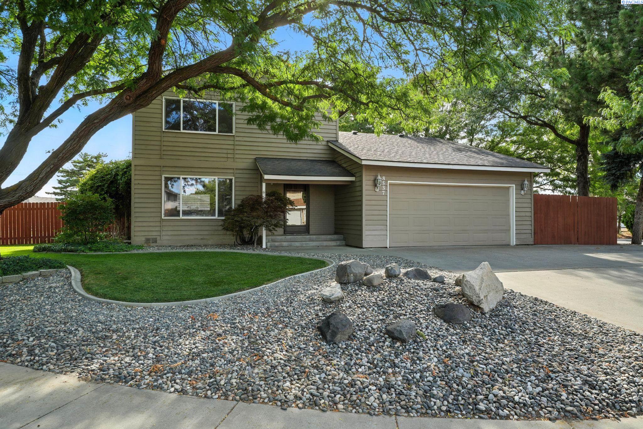 Deschutes Ave, Kennewick, Washington 99336, 3 Bedrooms Bedrooms, 0 ,3 BathroomsBathrooms,Houses,For Sale,Deschutes Ave,0,286883