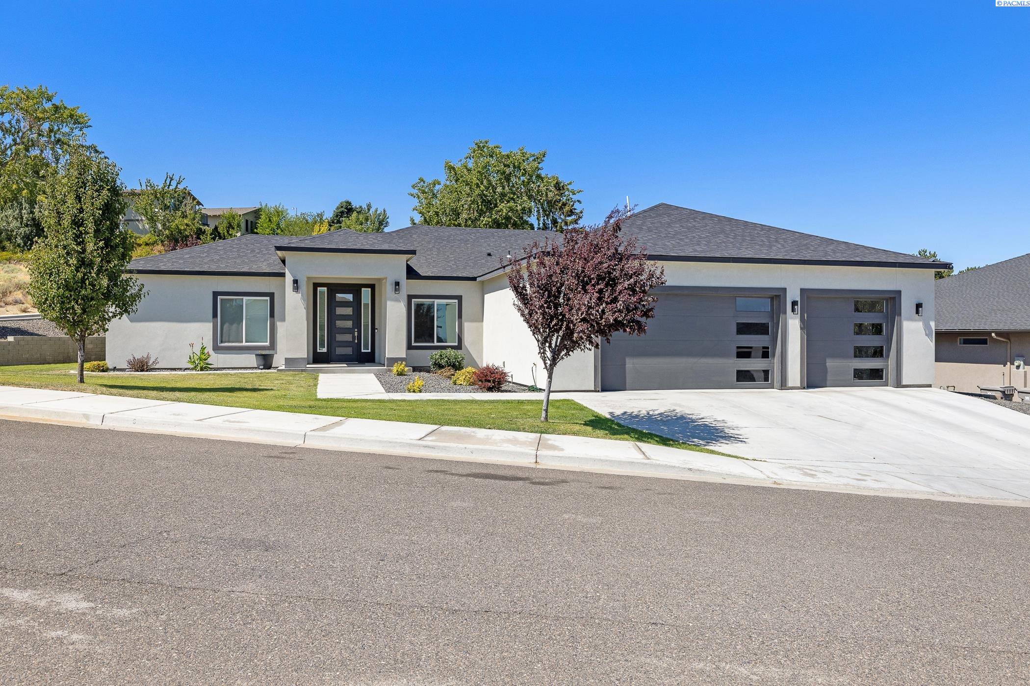 Lyle Pl., Kennewick, Washington 99337-0000, 4 Bedrooms Bedrooms, 0 ,3 BathroomsBathrooms,Houses,For Sale,Lyle Pl.,0,286885