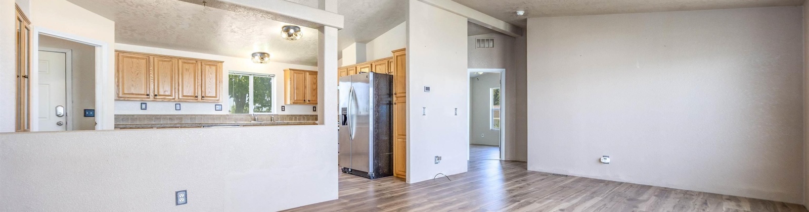 Lake Road, Burbank, Washington 99323, 3 Bedrooms Bedrooms, 0 ,2 BathroomsBathrooms,Manufactured Homes,For Sale,Lake Road,0,286907