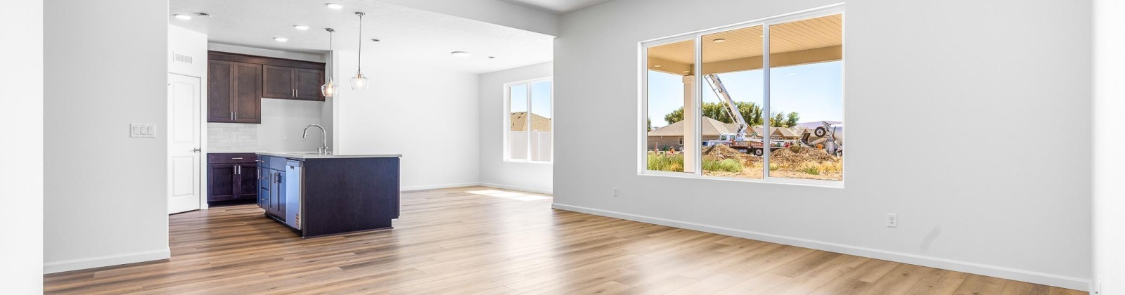 Amberly Ave, Grandview, Washington 98930, 3 Bedrooms Bedrooms, 0 ,2 BathroomsBathrooms,Houses,For Sale,Amberly Ave,0,286906