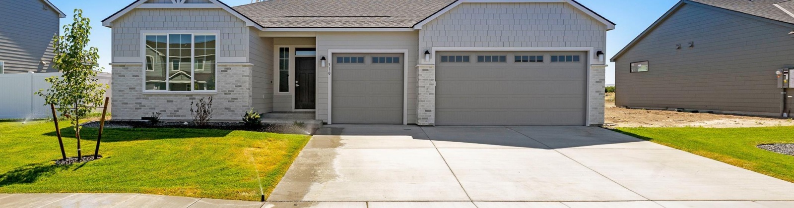 Amberly Ave, Grandview, Washington 98930, 3 Bedrooms Bedrooms, 0 ,2 BathroomsBathrooms,Houses,For Sale,Amberly Ave,0,286906