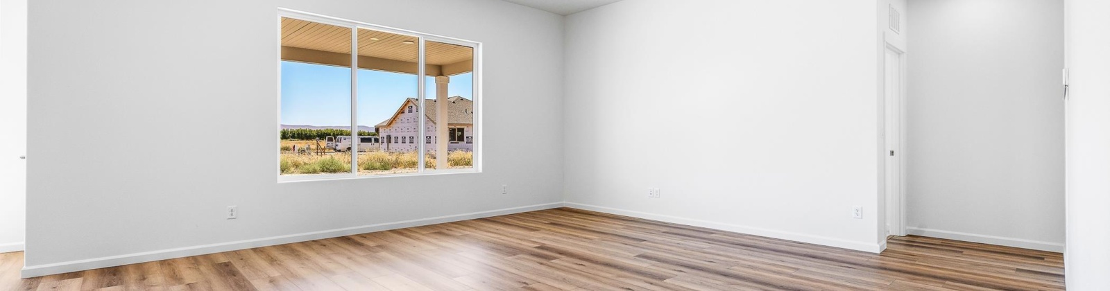 Amberly Ave, Grandview, Washington 98930, 3 Bedrooms Bedrooms, 0 ,2 BathroomsBathrooms,Houses,For Sale,Amberly Ave,0,286906