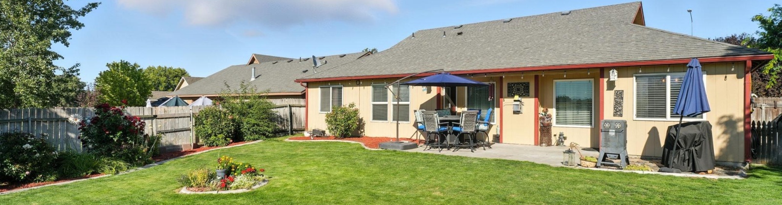 Quillan Court, Kennewick, Washington 99338, 3 Bedrooms Bedrooms, 0 ,2 BathroomsBathrooms,Houses,For Sale,Quillan Court,0,286905