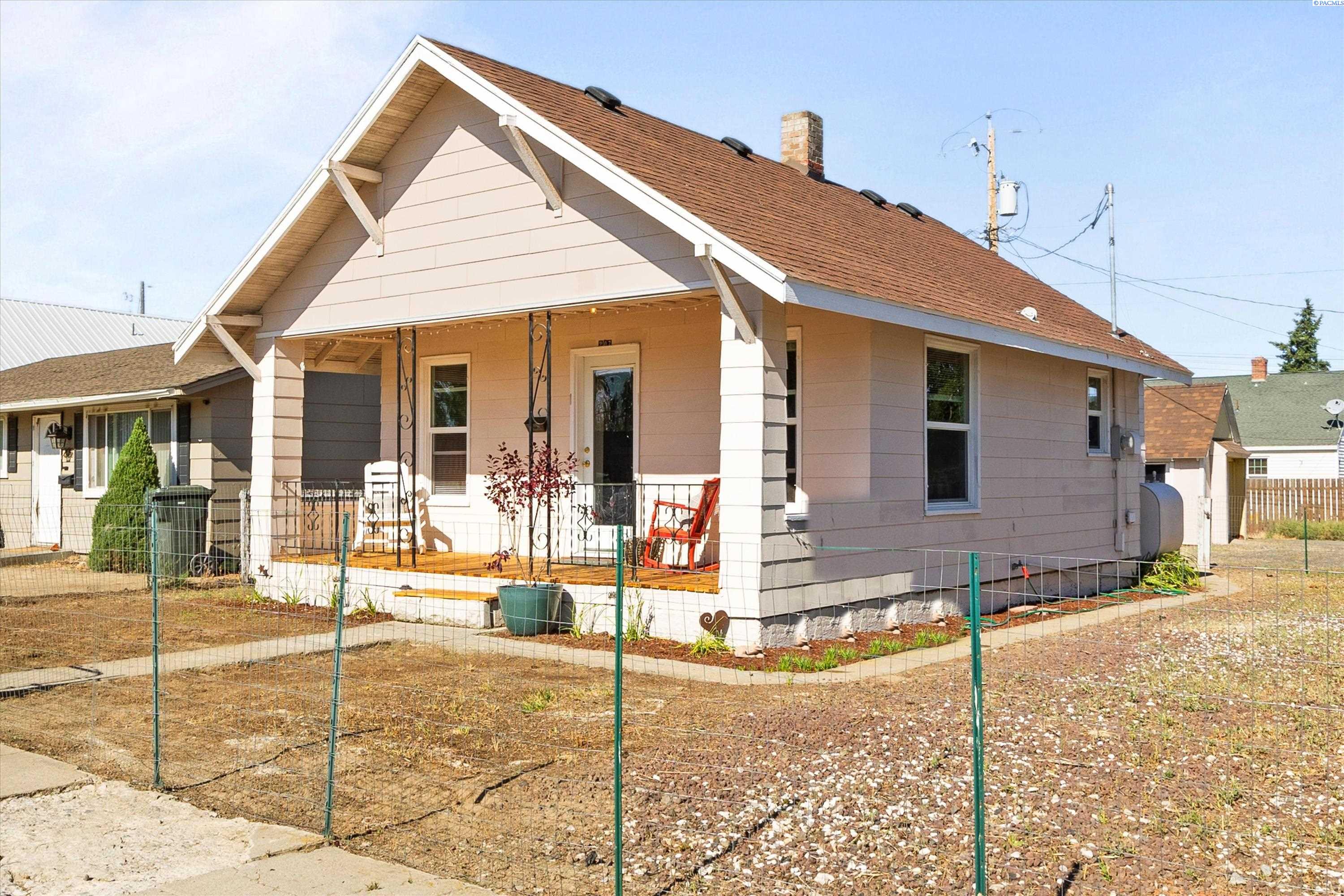 8th Ave, Ritzville, Washington 99169, 2 Bedrooms Bedrooms, 0 ,1 BathroomBathrooms,Houses,For Sale,8th Ave,0,286896
