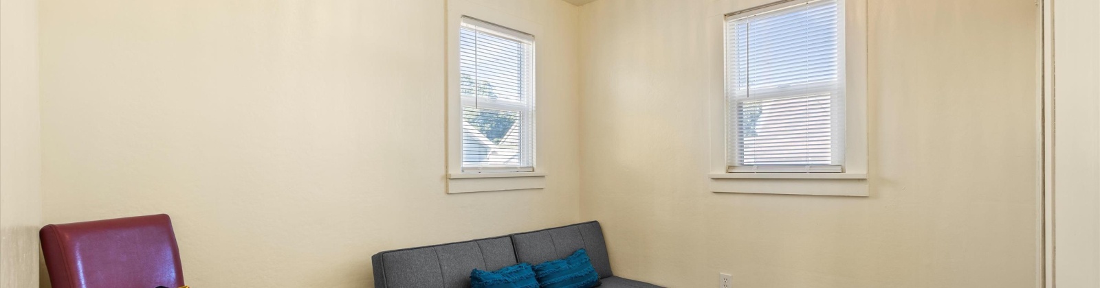 8th Ave, Ritzville, Washington 99169, 2 Bedrooms Bedrooms, 0 ,1 BathroomBathrooms,Houses,For Sale,8th Ave,0,286896