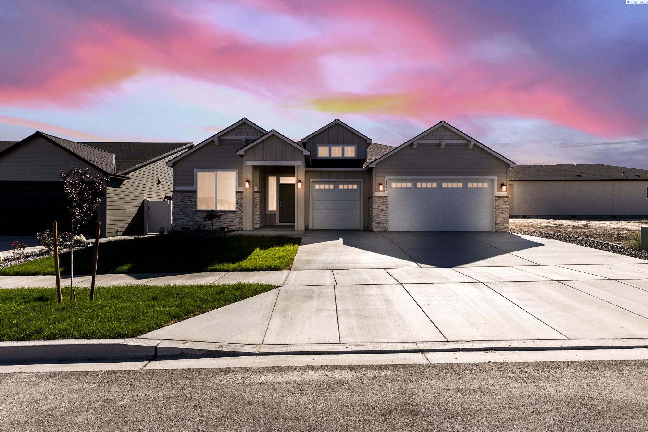 Tarragon Ave, Richland, Washington 99352, 4 Bedrooms Bedrooms, 0 ,2 BathroomsBathrooms,Houses,For Sale,Tarragon Ave,0,286903