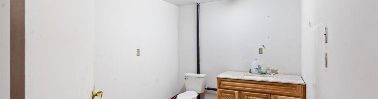 60th Ave, West Richland, Washington 99353-9735, 2 Bedrooms Bedrooms, 0 ,2 BathroomsBathrooms,Manufactured Homes,For Sale,60th Ave,0,286897