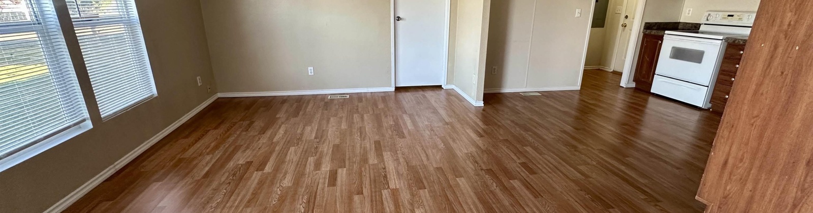 19Th Ave #103, Kennewick, Washington 99337, 3 Bedrooms Bedrooms, 0 ,2 BathroomsBathrooms,Manufactured Homes,For Sale,19Th Ave #103,0,286912