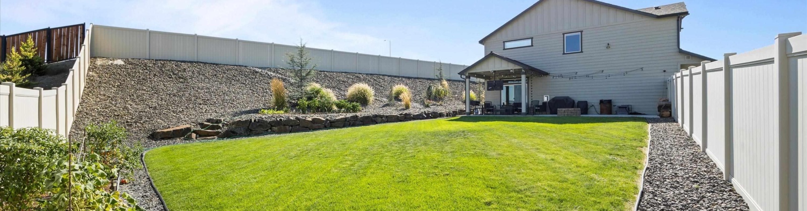 Queen St, West Richland, Washington 99353, 5 Bedrooms Bedrooms, 0 ,3 BathroomsBathrooms,Houses,For Sale,Queen St,0,286911