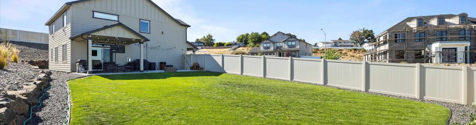 Queen St, West Richland, Washington 99353, 5 Bedrooms Bedrooms, 0 ,3 BathroomsBathrooms,Houses,For Sale,Queen St,0,286911