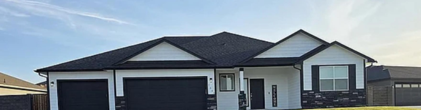 Cyan Dr, Pasco, Washington 99301, 3 Bedrooms Bedrooms, 0 ,2 BathroomsBathrooms,Houses,For Sale,Cyan Dr,0,286938