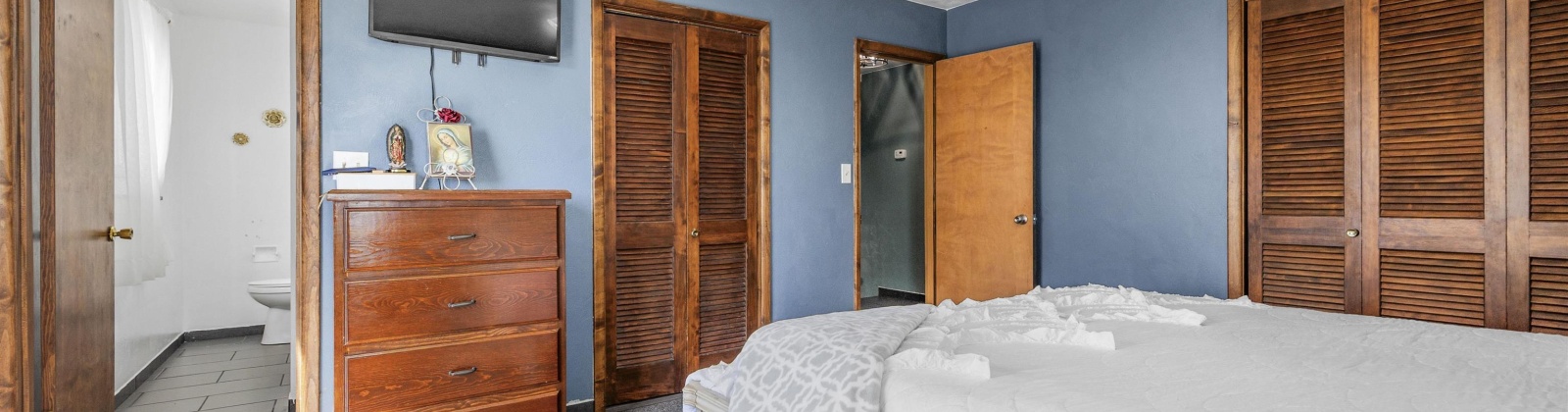 Riverside Ave, Sunnyside, Washington 98944, 4 Bedrooms Bedrooms, 0 ,3 BathroomsBathrooms,Houses,For Sale,Riverside Ave,0,286973