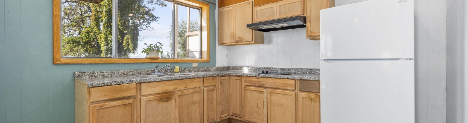 Riverside Ave, Sunnyside, Washington 98944, 4 Bedrooms Bedrooms, 0 ,3 BathroomsBathrooms,Houses,For Sale,Riverside Ave,0,286973