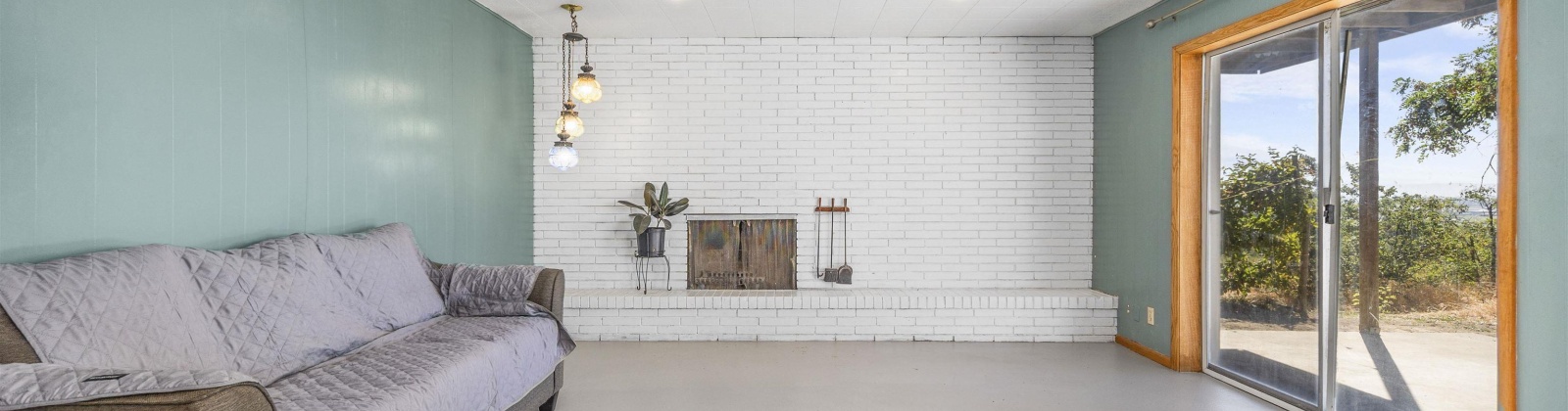 Riverside Ave, Sunnyside, Washington 98944, 4 Bedrooms Bedrooms, 0 ,3 BathroomsBathrooms,Houses,For Sale,Riverside Ave,0,286973