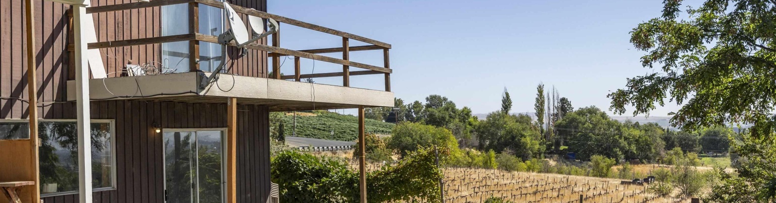 Riverside Ave, Sunnyside, Washington 98944, 4 Bedrooms Bedrooms, 0 ,3 BathroomsBathrooms,Houses,For Sale,Riverside Ave,0,286973