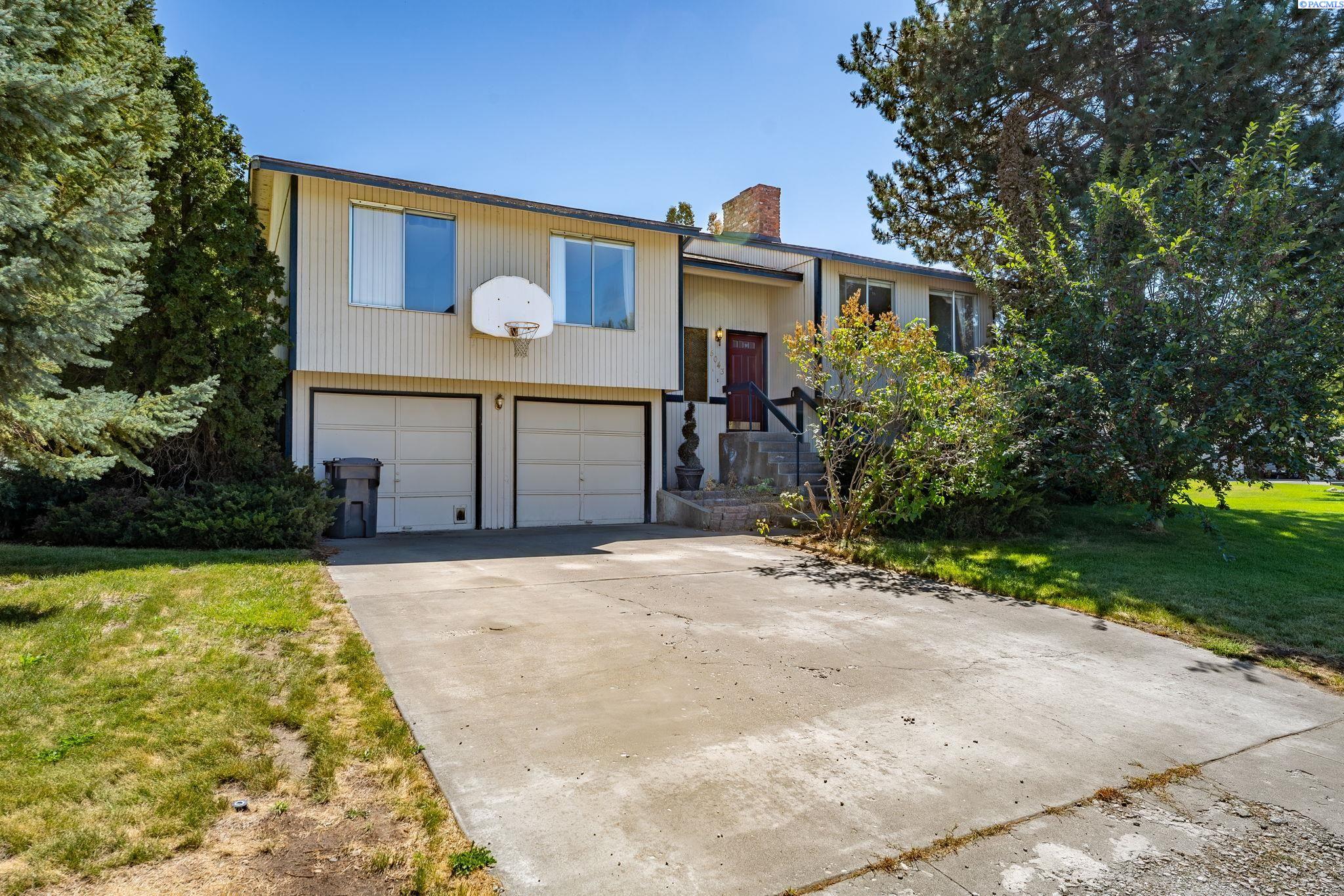Swallow Court, West Richland, Washington 99353, 3 Bedrooms Bedrooms, 0 ,3 BathroomsBathrooms,Houses,For Sale,Swallow Court,0,286706