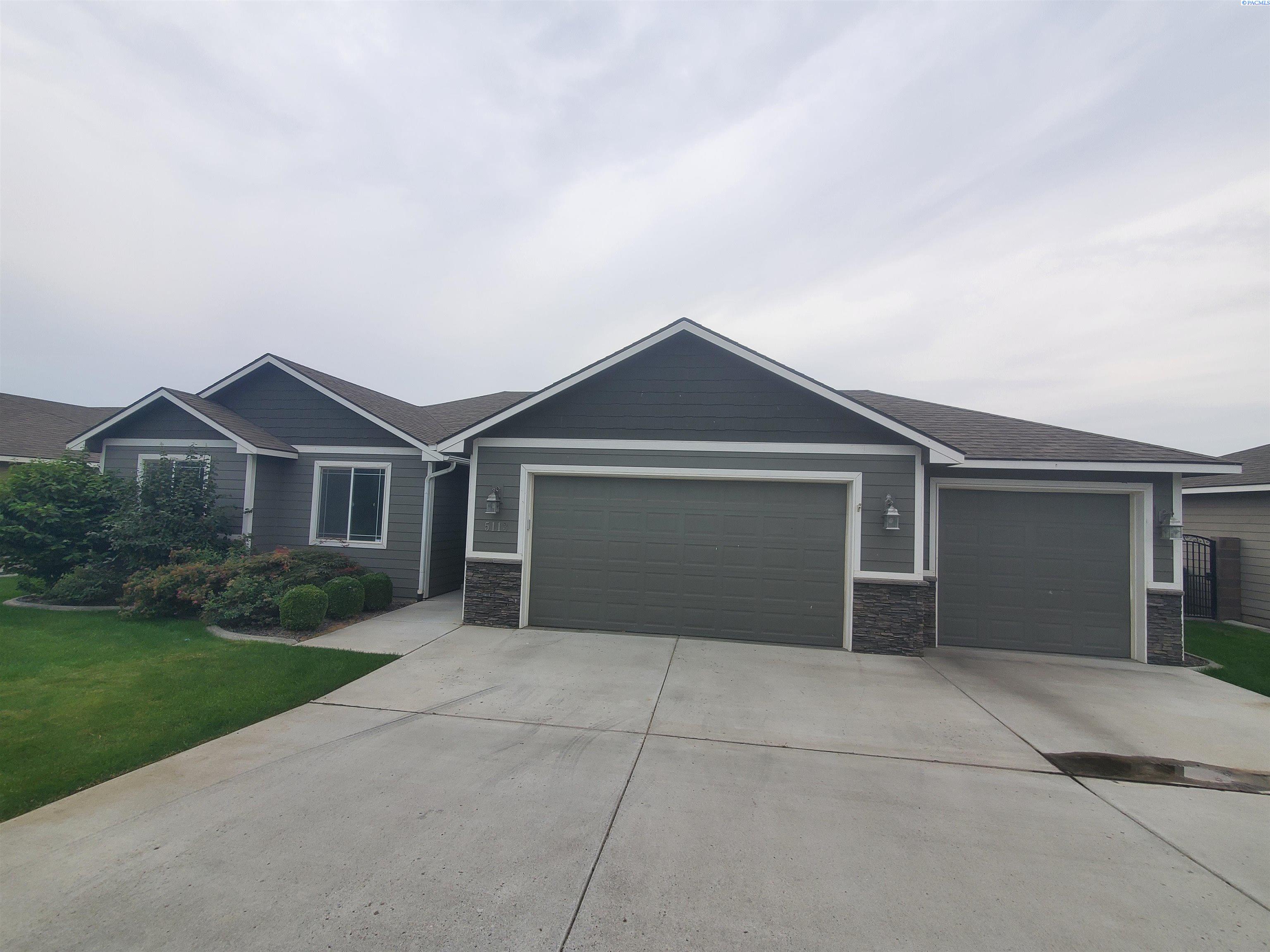 32nd Ave, Kennewick, Washington 99337, 3 Bedrooms Bedrooms, 0 ,2 BathroomsBathrooms,Houses,For Rent,32nd Ave,0,286994