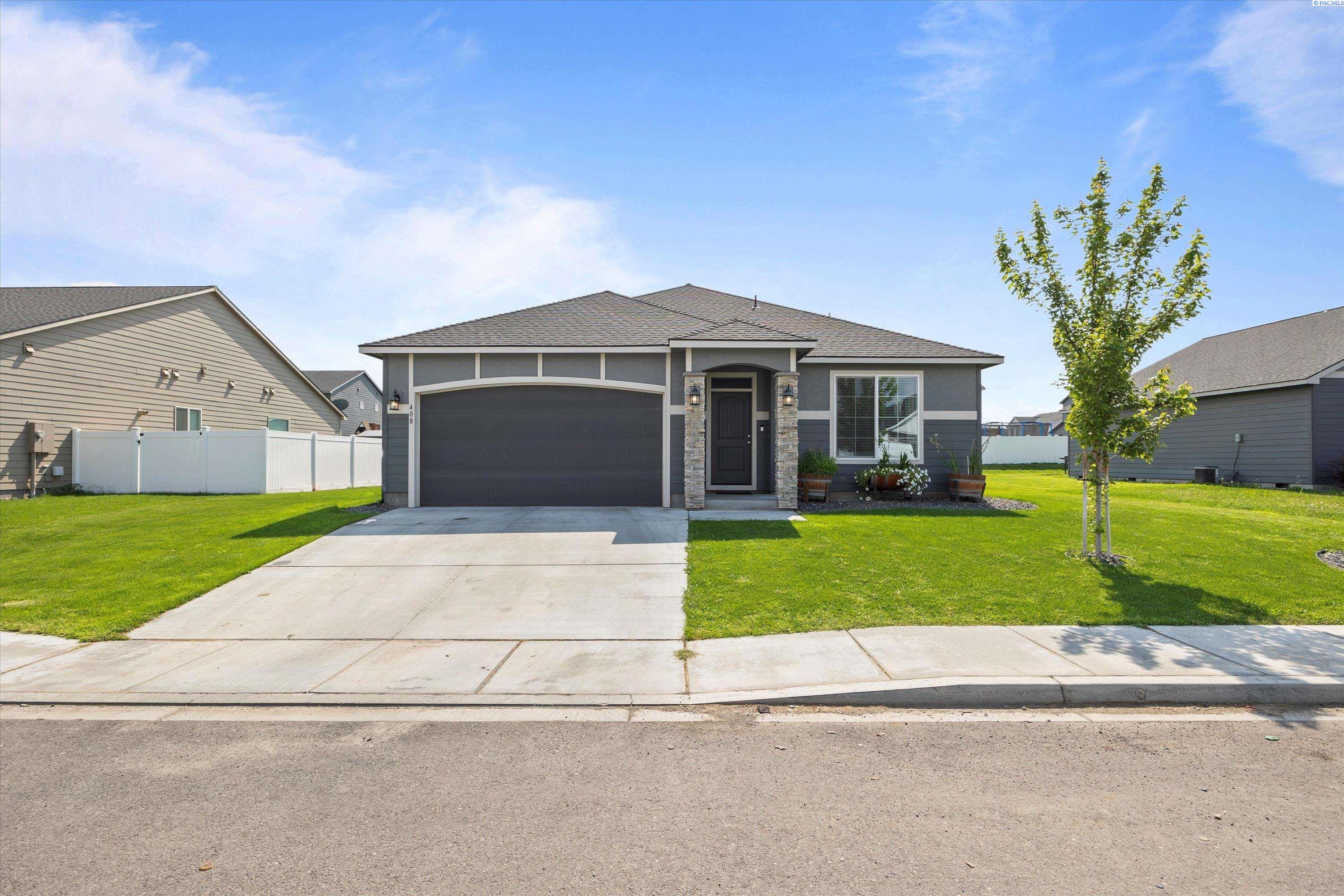 Jade Ave, Grandview, Washington 98930, 3 Bedrooms Bedrooms, 0 ,2 BathroomsBathrooms,Houses,For Sale,Jade Ave,0,287021