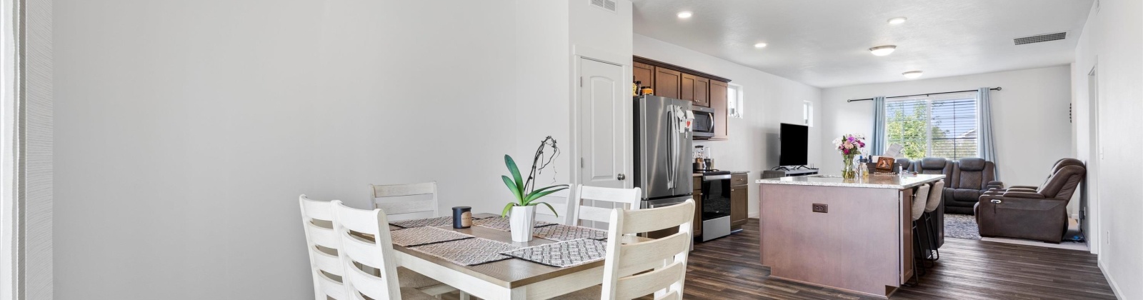 Jade Ave, Grandview, Washington 98930, 3 Bedrooms Bedrooms, 0 ,2 BathroomsBathrooms,Houses,For Sale,Jade Ave,0,287021