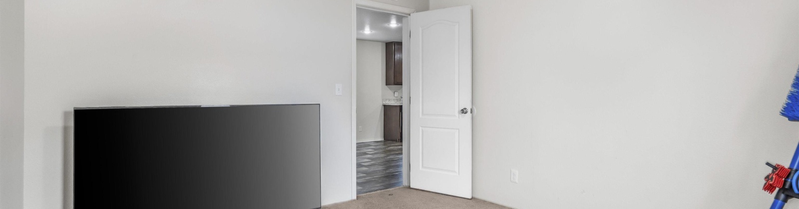 Game Farm Rd SPACE 101, Kennewick, Washington 99337, 3 Bedrooms Bedrooms, 0 ,2 BathroomsBathrooms,Manufactured Homes,For Sale,Game Farm Rd SPACE 101,0,287019
