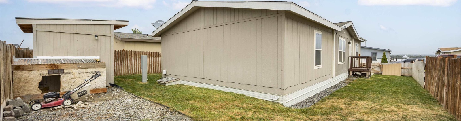 Game Farm Rd SPACE 101, Kennewick, Washington 99337, 3 Bedrooms Bedrooms, 0 ,2 BathroomsBathrooms,Manufactured Homes,For Sale,Game Farm Rd SPACE 101,0,287019