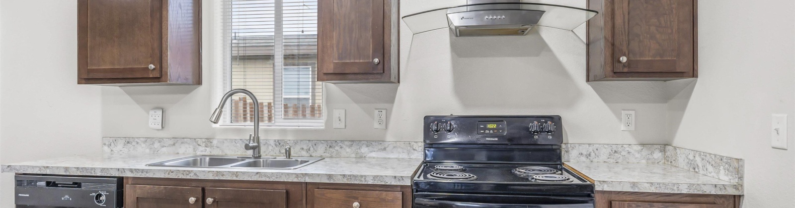 Game Farm Rd SPACE 101, Kennewick, Washington 99337, 3 Bedrooms Bedrooms, 0 ,2 BathroomsBathrooms,Manufactured Homes,For Sale,Game Farm Rd SPACE 101,0,287019