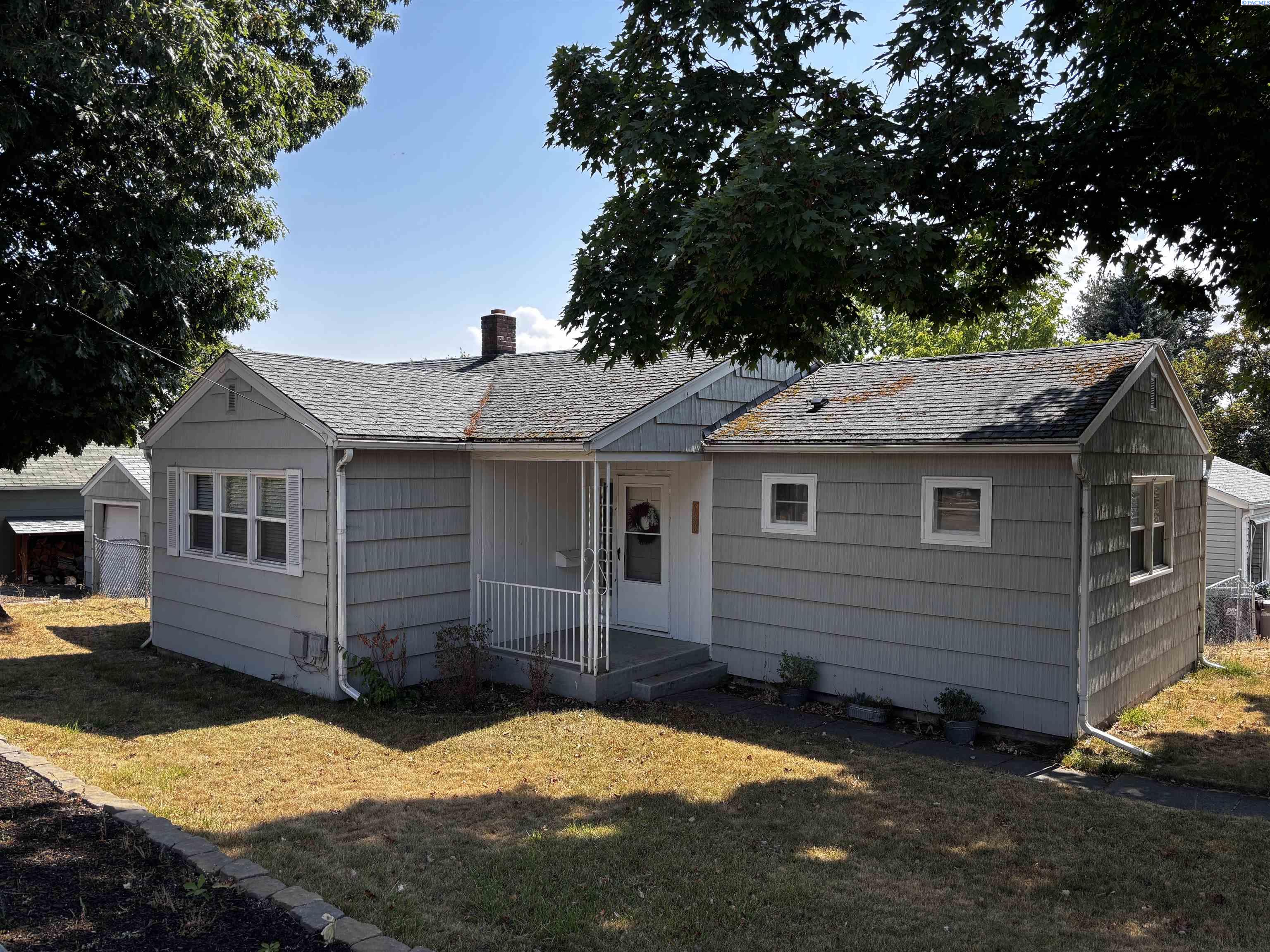 Charlotte St, Pullman, Washington 99163, 2 Bedrooms Bedrooms, 0 ,2 BathroomsBathrooms,Houses,For Sale,Charlotte St,0,287017