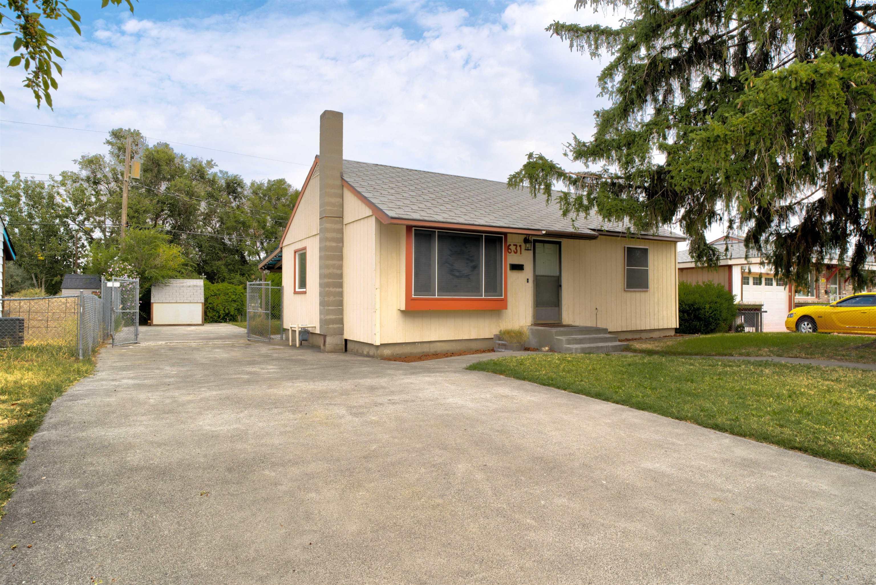 Dayton Place, Kennewick, Washington 99337, 3 Bedrooms Bedrooms, 0 ,2 BathroomsBathrooms,Houses,For Sale,Dayton Place,0,287029