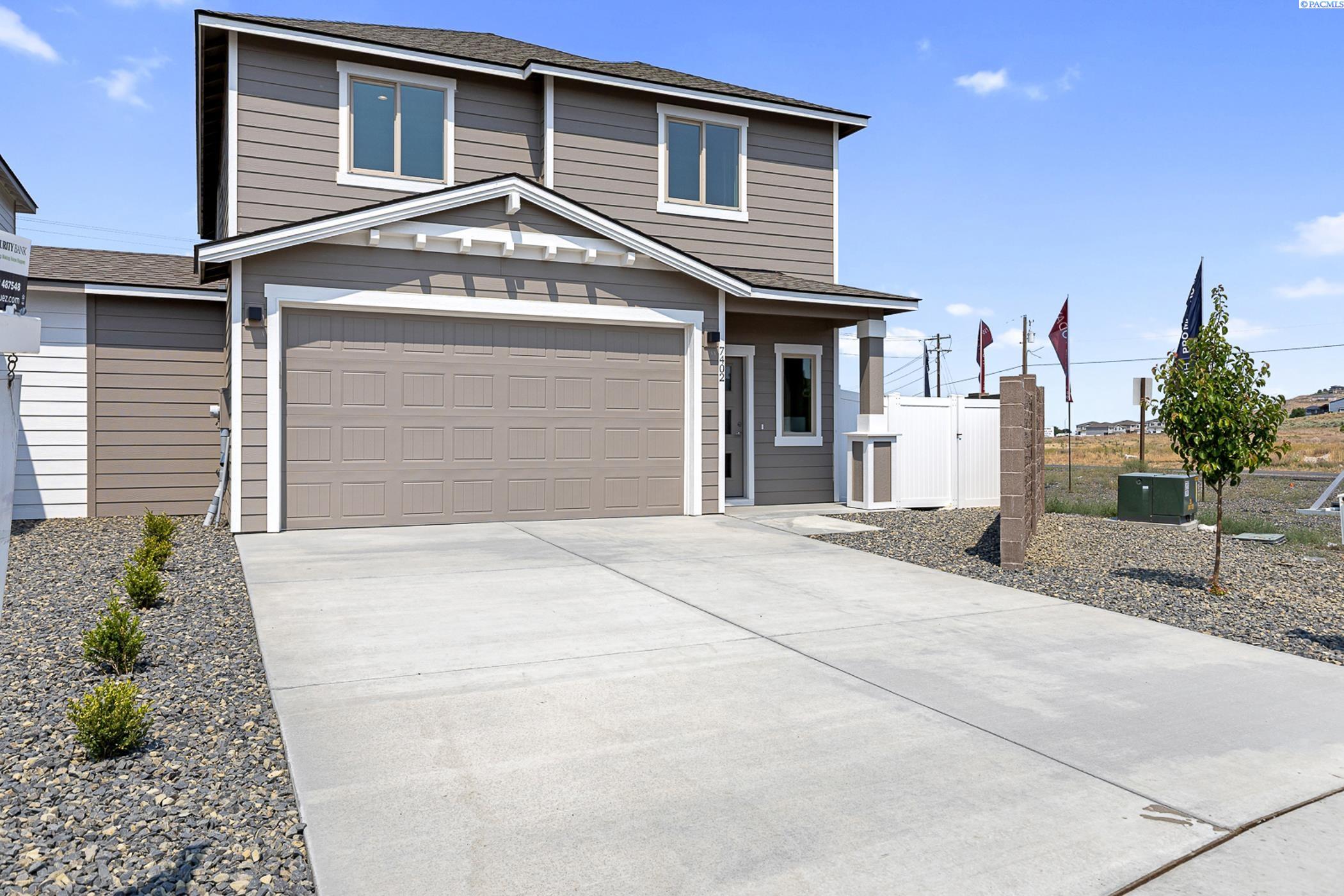 Grapevine Ct, West Richland, Washington 99353, 4 Bedrooms Bedrooms, 0 ,3 BathroomsBathrooms,Condos/townhomes,For Sale,Grapevine Ct,0,287032