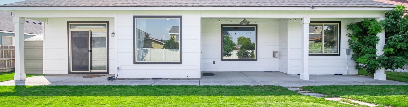 Bilbao Dr, Pasco, Washington 99301, 4 Bedrooms Bedrooms, 0 ,3 BathroomsBathrooms,Houses,For Sale,Bilbao Dr,0,287069