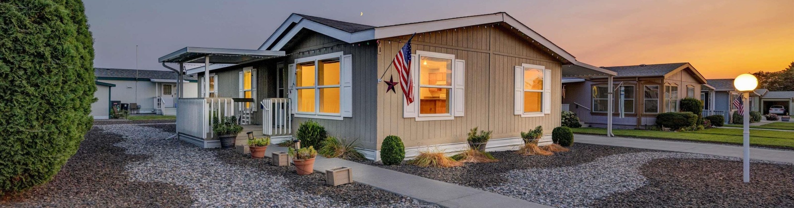 Columbia Center Blvd #71, Kennewick, Washington 99336, 3 Bedrooms Bedrooms, 0 ,2 BathroomsBathrooms,Manufactured Homes,For Sale,Columbia Center Blvd #71,0,287051