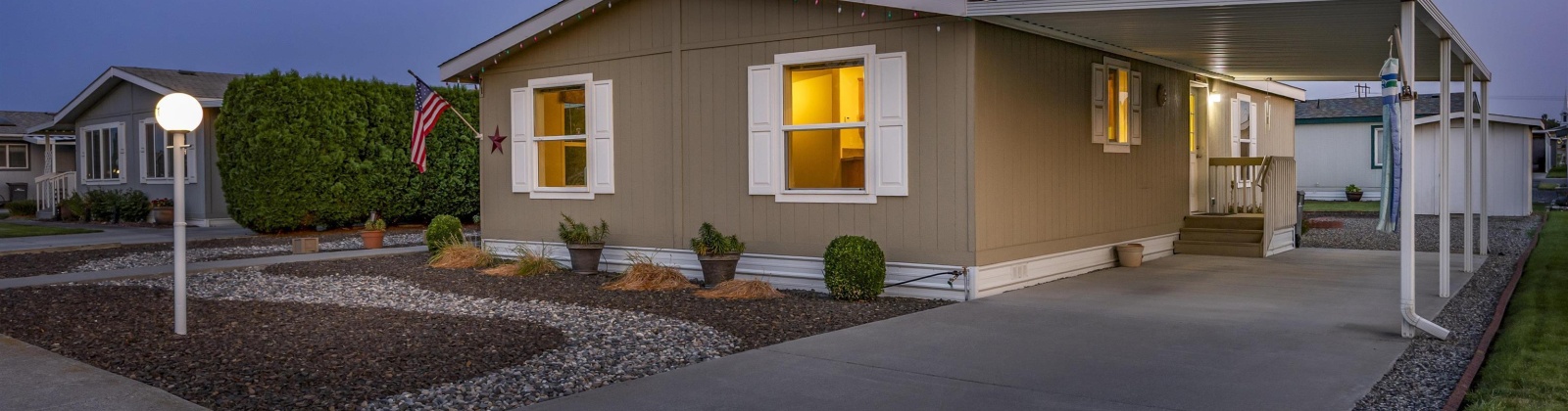 Columbia Center Blvd #71, Kennewick, Washington 99336, 3 Bedrooms Bedrooms, 0 ,2 BathroomsBathrooms,Manufactured Homes,For Sale,Columbia Center Blvd #71,0,287051