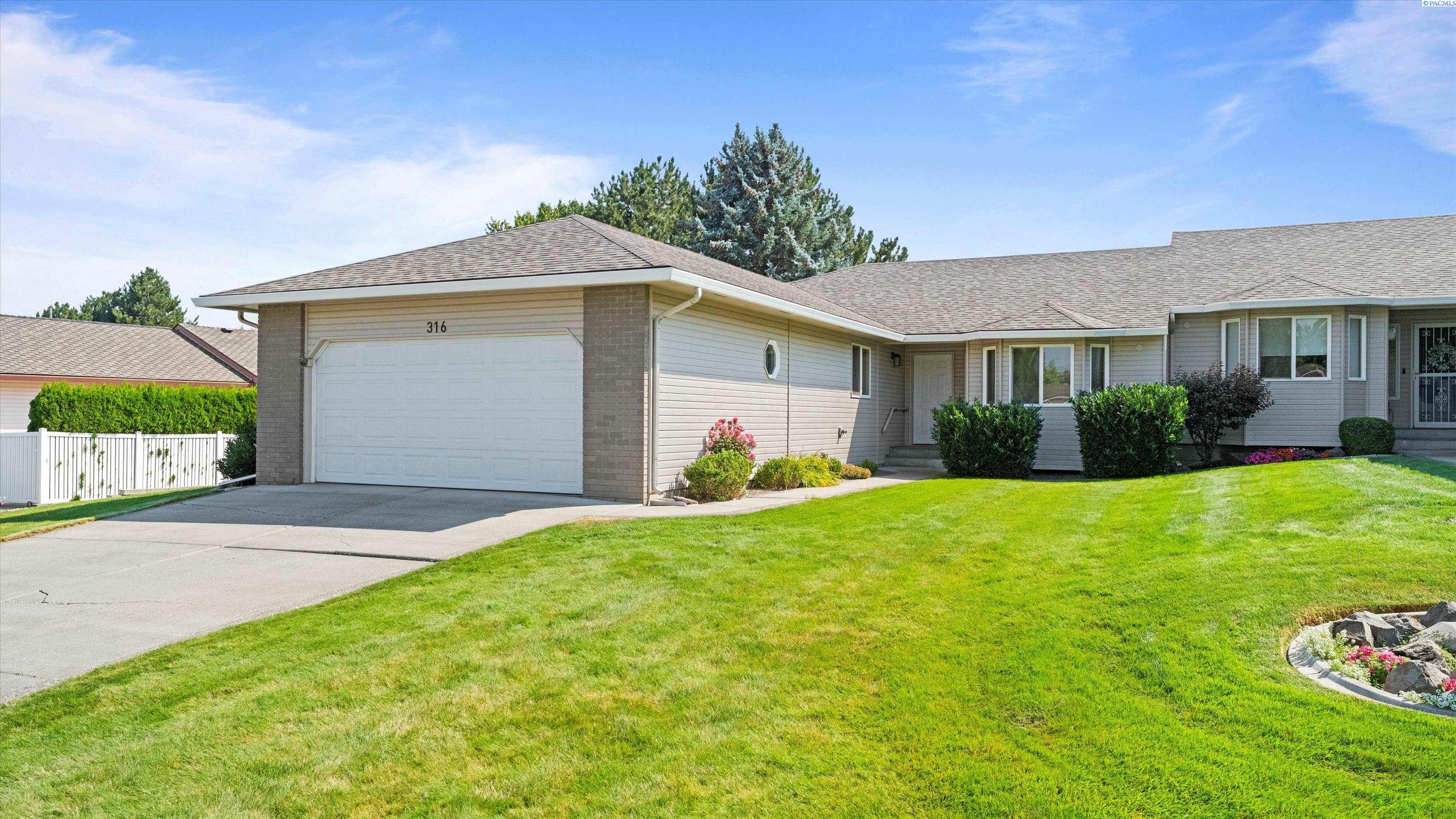 Canyon Lakes Dr., Kennewick, Washington 99337, 3 Bedrooms Bedrooms, 0 ,2 BathroomsBathrooms,Houses,For Sale,Canyon Lakes Dr.,0,287046