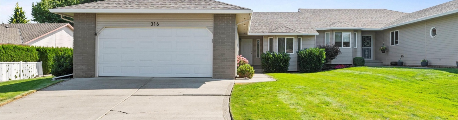 Canyon Lakes Dr., Kennewick, Washington 99337, 3 Bedrooms Bedrooms, 0 ,2 BathroomsBathrooms,Houses,For Sale,Canyon Lakes Dr.,0,287046