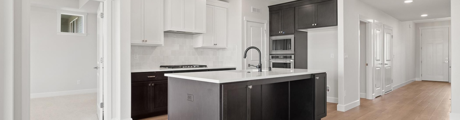 Barbera ST, Richland, Washington 99352, 3 Bedrooms Bedrooms, 0 ,2 BathroomsBathrooms,Houses,For Sale,Barbera ST,0,274641