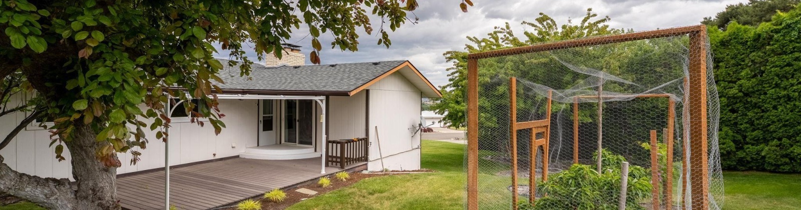KING DRIVE, West Richland, Washington 99353, 4 Bedrooms Bedrooms, 0 ,3 BathroomsBathrooms,Houses,For Sale,KING DRIVE,0,287082