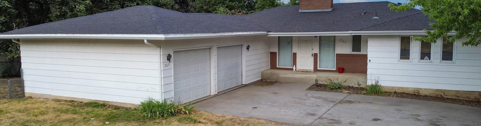 Linda St, Pullman, Washington 99163, 5 Bedrooms Bedrooms, 0 ,4 BathroomsBathrooms,Multi-family,For Sale,Linda St,0,286595