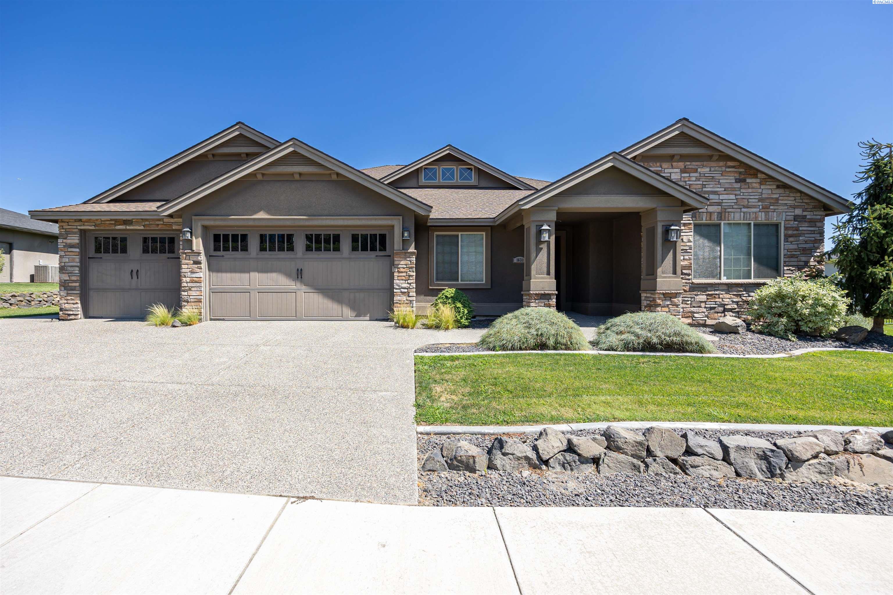 Naples Lane, Richland, Washington 99352, 3 Bedrooms Bedrooms, 0 ,3 BathroomsBathrooms,Houses,For Sale,Naples Lane,0,287084