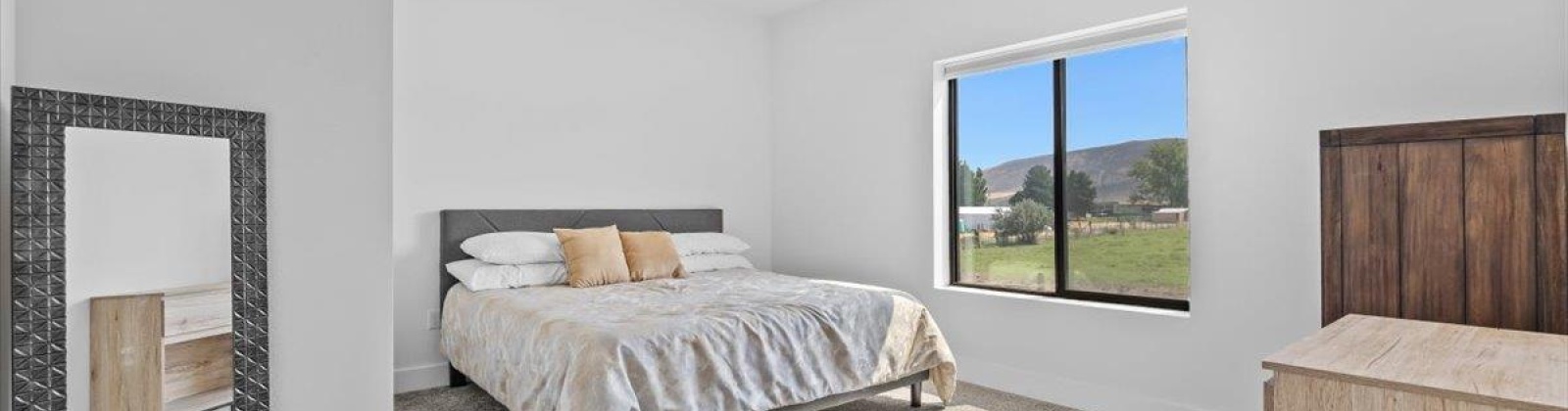 Hover RD, Kennewick, Washington 99337, 4 Bedrooms Bedrooms, 0 ,4 BathroomsBathrooms,Houses,For Sale,Hover RD,0,287101