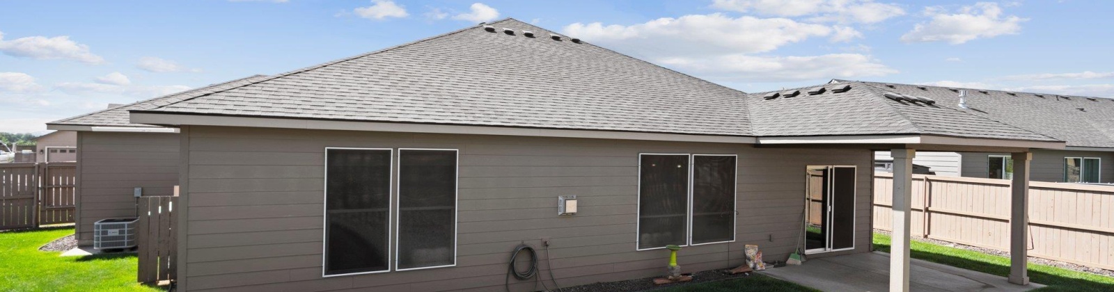 Tamarisk Dr, Pasco, Washington 99301, 3 Bedrooms Bedrooms, 0 ,2 BathroomsBathrooms,Houses,For Sale,Tamarisk Dr,0,287100