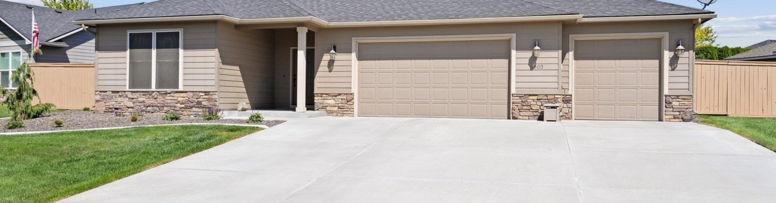 Tamarisk Dr, Pasco, Washington 99301, 3 Bedrooms Bedrooms, 0 ,2 BathroomsBathrooms,Houses,For Sale,Tamarisk Dr,0,287100