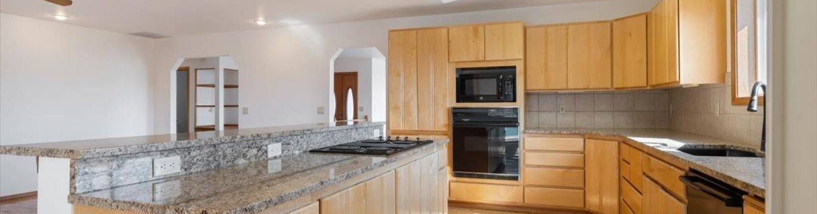 26th Ave, Kennewick, Washington 99338, 4 Bedrooms Bedrooms, 0 ,3 BathroomsBathrooms,Houses,For Sale,26th Ave,0,287094