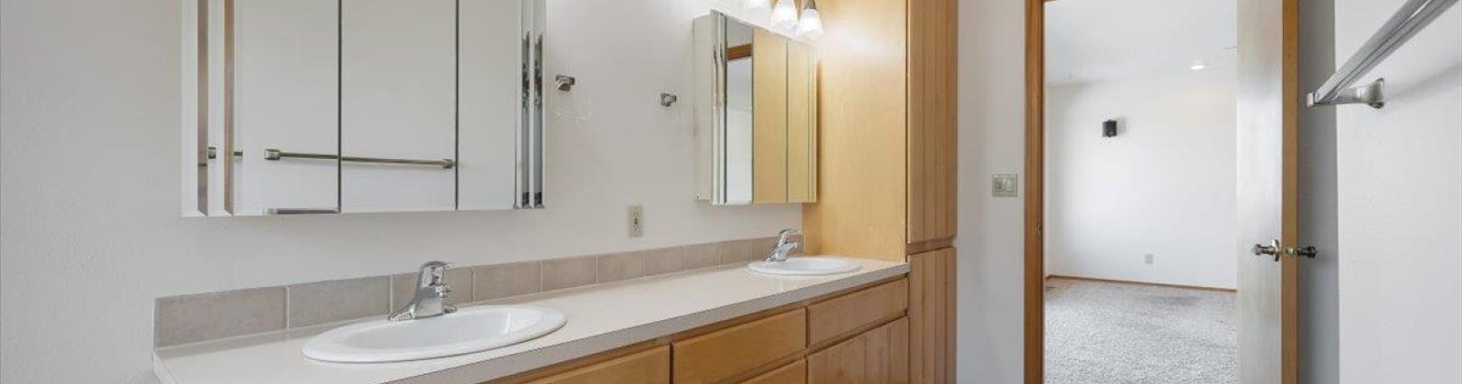 26th Ave, Kennewick, Washington 99338, 4 Bedrooms Bedrooms, 0 ,3 BathroomsBathrooms,Houses,For Sale,26th Ave,0,287094